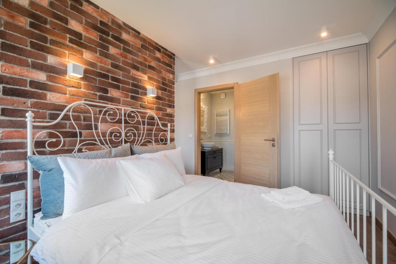 Apartamenty Rynek 27 โปรชคอฟ ภายนอก รูปภาพ
