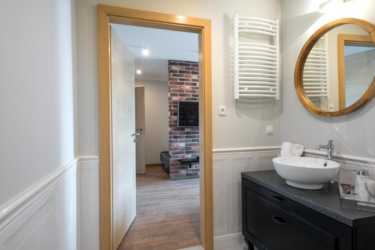 Apartamenty Rynek 27 โปรชคอฟ ภายนอก รูปภาพ