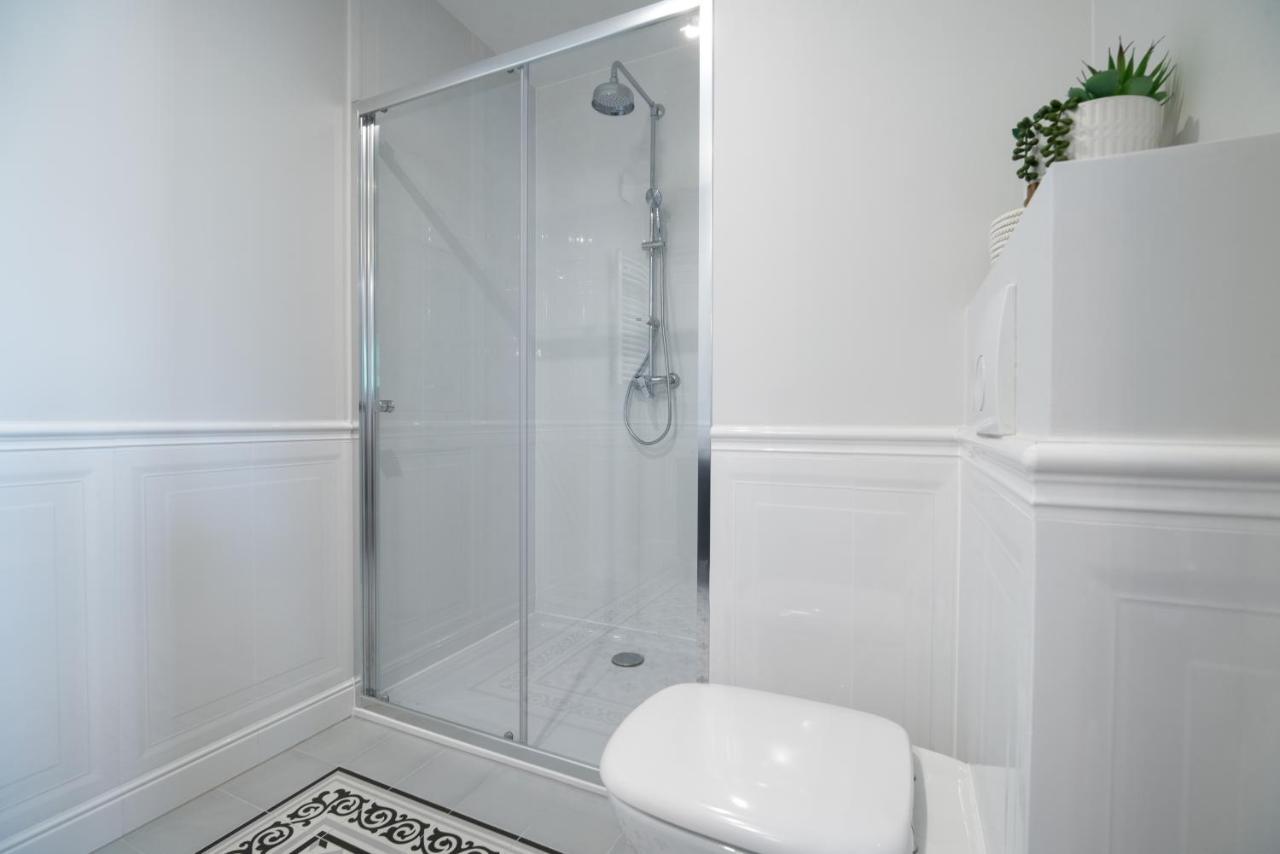 Apartamenty Rynek 27 โปรชคอฟ ภายนอก รูปภาพ